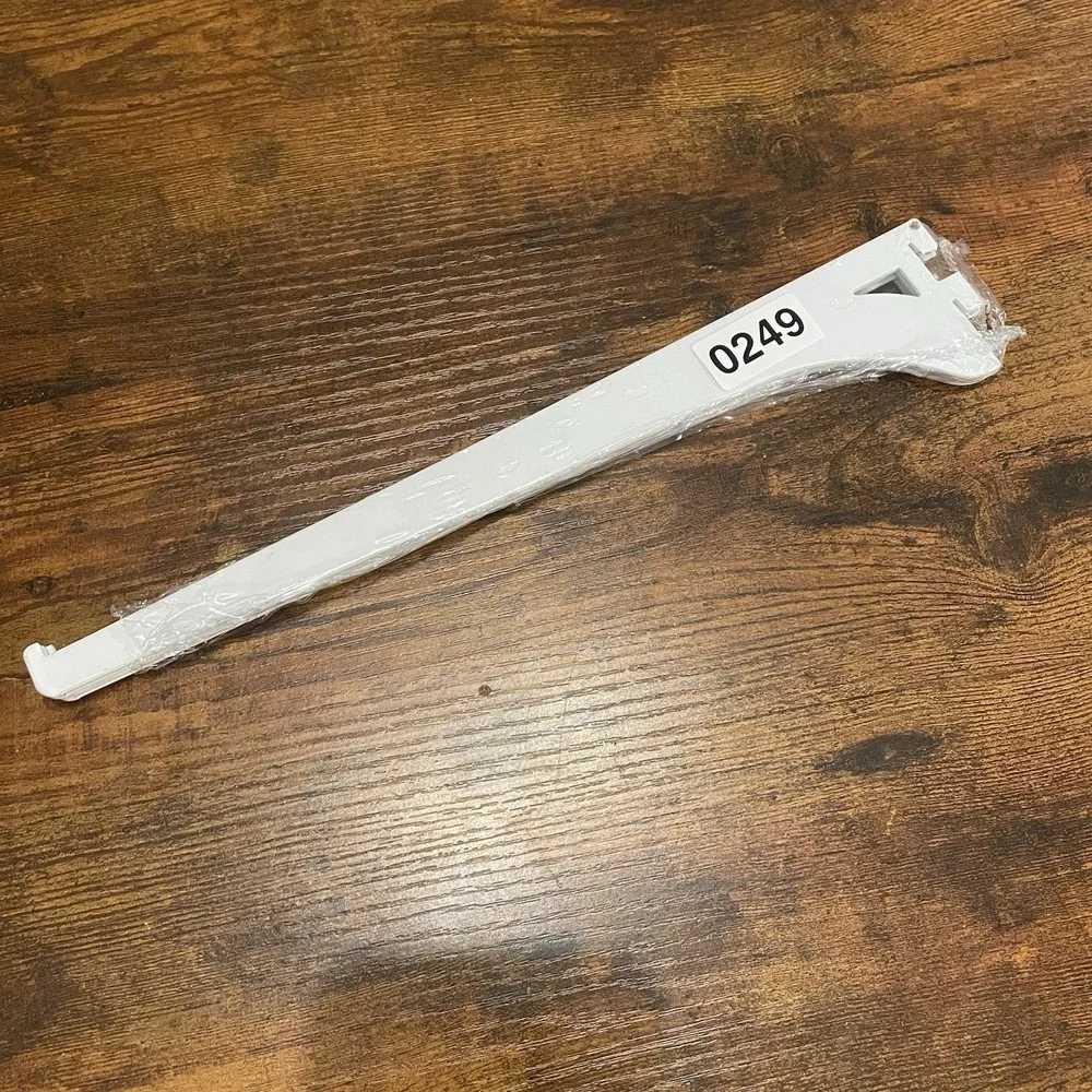 ✅(4) White Shelf Brackets 12.6